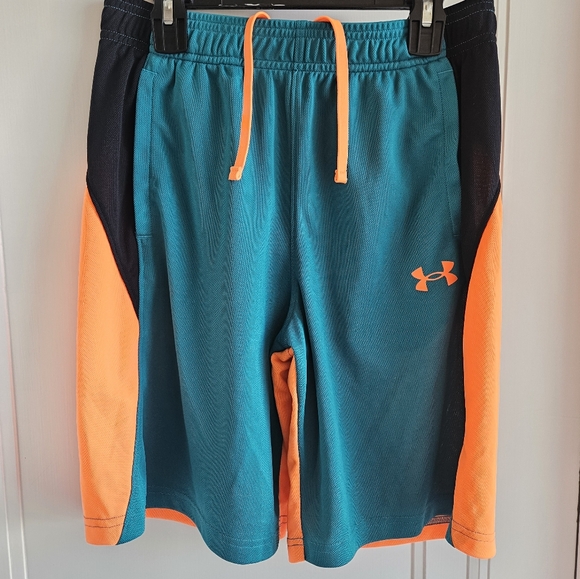 Under Armour Big Boys Baseline Basketball Short - Picture 1 of 15